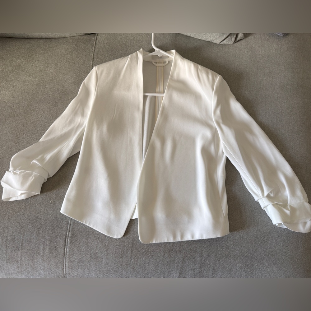 Ariztia- Power Waist Blazer